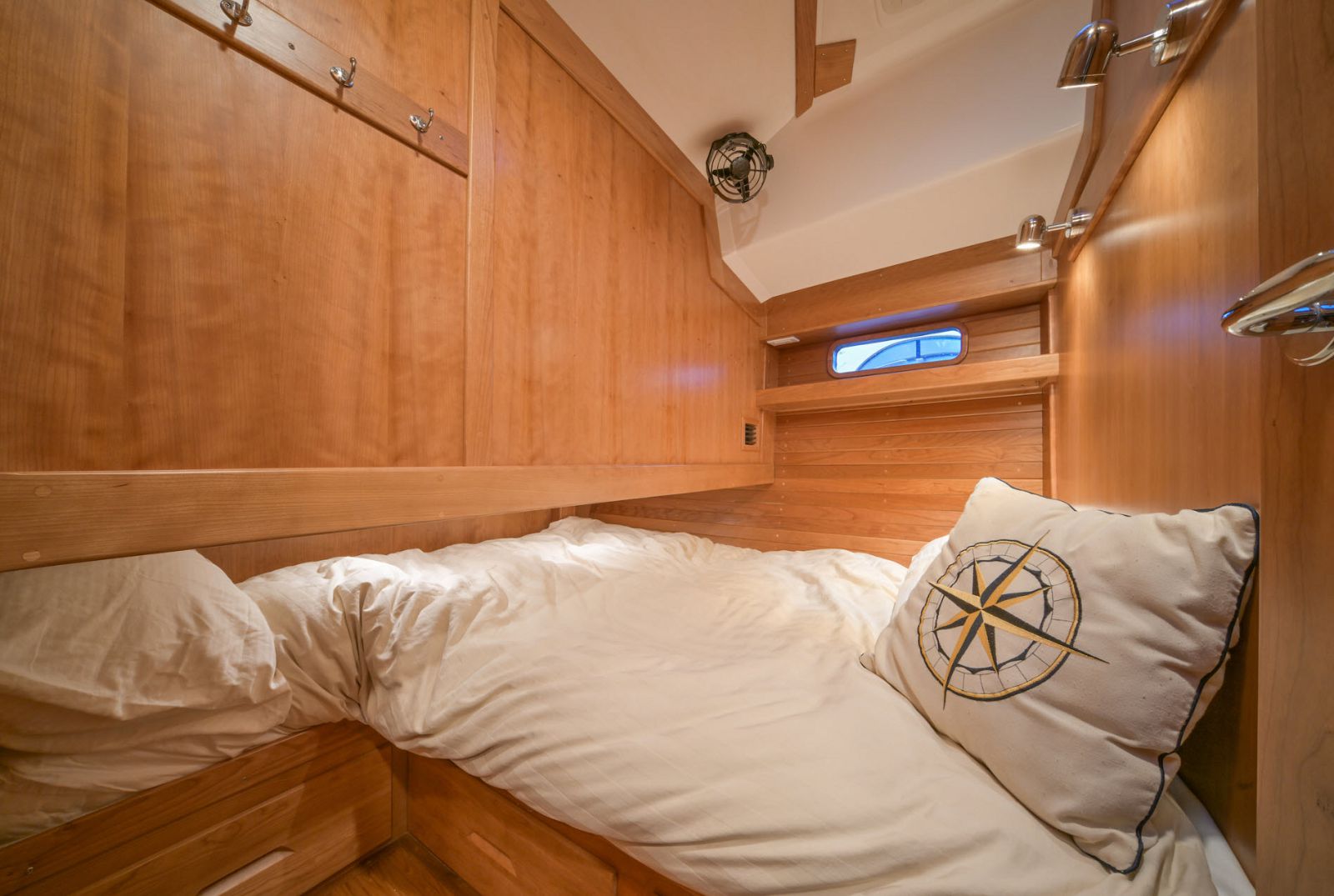 guest cabin berth - 455